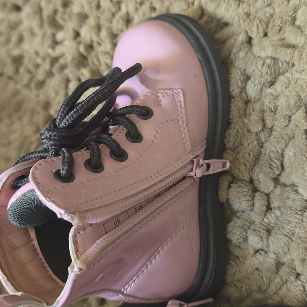 New Weestep Toddler Size 6 Pink Patent Hi Top Lace Up Side Zip Boot - Picture 3 of 7